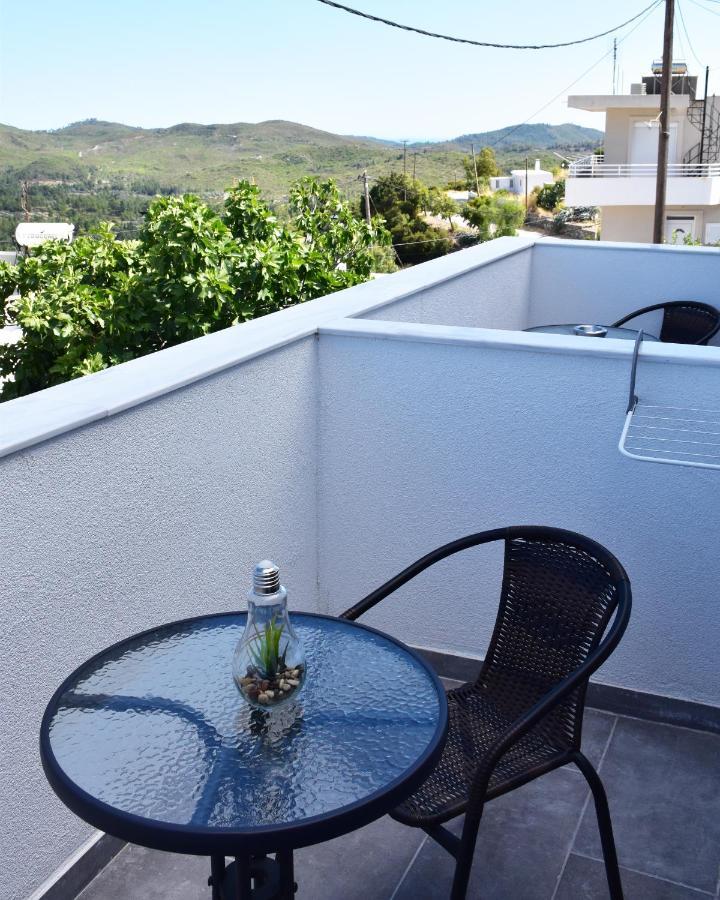 4Bro Rooms Laerma Village Exterior photo